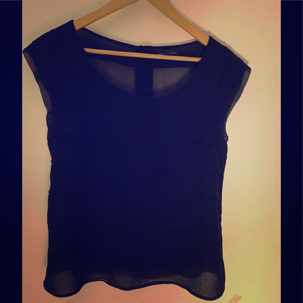 American Eagle Black top